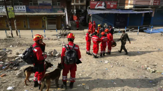 नेपाल, चीनी बचाव अभियान