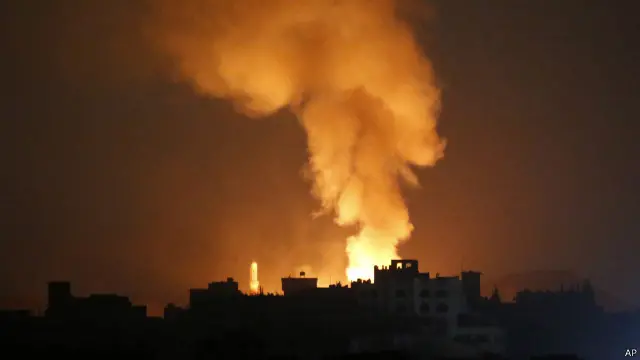 السعودية تكثف غاراتها لليوم السابع على التوالي بعد إعلان إنهاء حملتها.