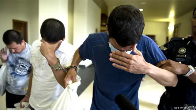 Luis Alfonso, Simón y José Regino González Villarreal