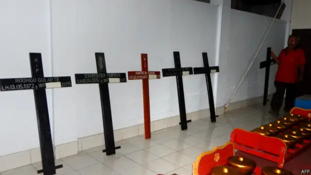 Keputusan Indonesia melakukan eksekusi mati terhadap sejumlah warga asing menimbulkan kecaman keras. 