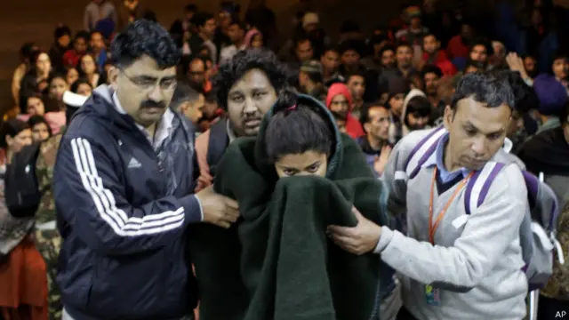 ملګري ملتونه اټکل کوي، د ریختر په کچه د ۷،۸ درجې زلزلې له کبله په ۳۹ ولایتونو کې نژدې اته میلیون وګړي زیانمن شوي.