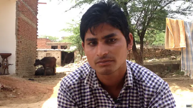 मोहम्मद का कहना है कि आज के ज़माने में गांवों को इंटरनेट से जोड़ना बहुत ज़रूरी है