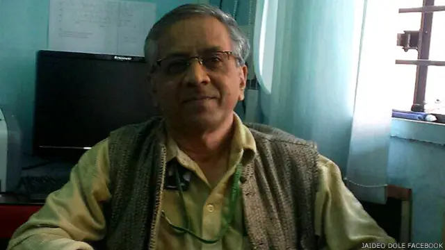 डॉक्टर जयदेव डोले