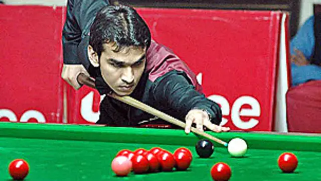 حمزہ اکبر پاکستان کے دوسرے کھلاڑی ہیں جنھوں نے ایشین چیمپئن بننے کا اعزاز حاصل کیا