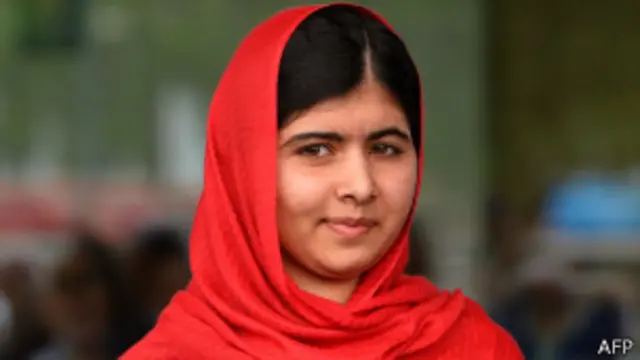 ၂၀၁၂ ခုနှစ်က ခေါင်းကို သေနတ်နဲ့ အပစ်ခံရပြီးနောက် အပြင်းအထန် ဒဏ်ရာရခဲ့။