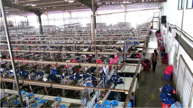 Mesin-mesin tanpa buruh: 40 juta pekerja adalah potensi suatu partai buruh yang baru.