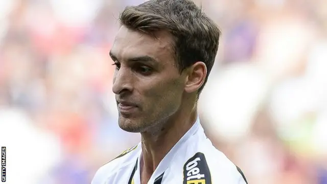 Mertens bermain dalam 15 pertandingan musim ini, termasuk pada laga melawan Hull City di ajang Liga Europa Agustus 2014 lalu.