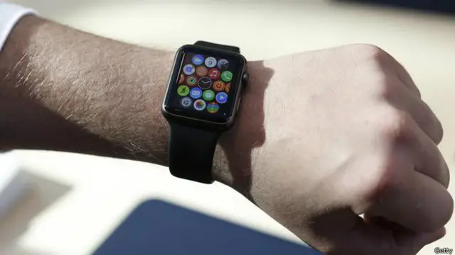 Especialistas comentam influência do Apple Watch na usabilidade da tecnologia