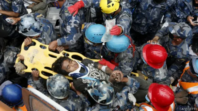 Рятувальники не втрачають надію