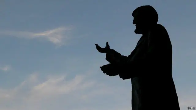 Jimmy Hill, el hombre que revolucionó y le dio forma al fútbol