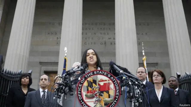 протесты в балтиморе