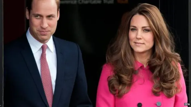 تراوسه د ماشومې لپاره نوم نه دی غوره شوی، خو کېدای شي يو له دغو نومونو اليکس، سټيله، روز او شارلټ ورته وټاکل شي