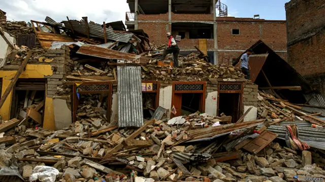 नेपाल में भूकंप से तबाही 