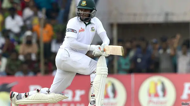 شکیب الحسن دوسری اننگز میں 76 رنز پر ناٹ آؤٹ رہے تھے