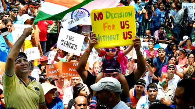 کشمیری واپسی کے بارے میں مختلف رکھتے ہیں