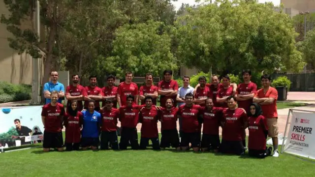 افغانستان به تازگی با همکاری فدراسیون فوتبال بریتانیا، کلاسهای مربیگری در شهر دوبی برگزار کرده است. عکس از فدراسیون فوتبال افغانستان