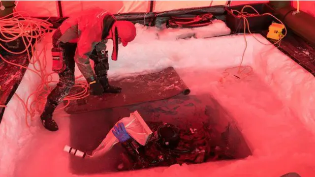 برف کے منجمد ہونے کے عمل کو دیکھنے کے لیے انتہائی سرد موسم میں قطب شمالی کے لیے ٹیم روانہ ہوئی