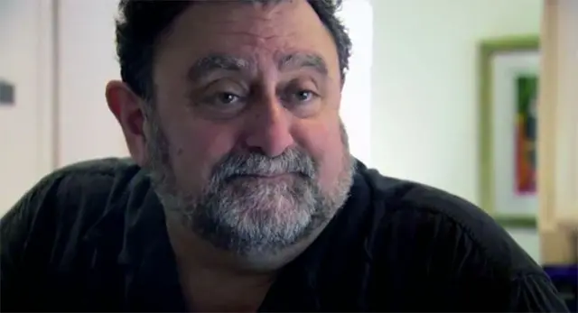 پروفیسر جیم فالن داسې جینونه لري چې د تاوتریخوالي سره تړاو لري خو په ده کې کوم تاوتریخوالی نشته