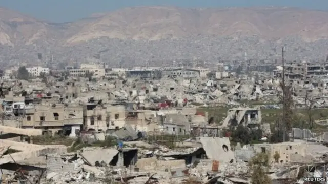 شام کے صدر بشار الاسد کے خلاف مارچ سنہ 2011 سے شروع ہونے والی بغاوت میں دارالحکومت دمشق میں متعدد دھماکے ہو چکے ہیں تاہم وہاں خود کش دھماکوں کے واقعات شاز و نادر ہی پیش آتے ہیں