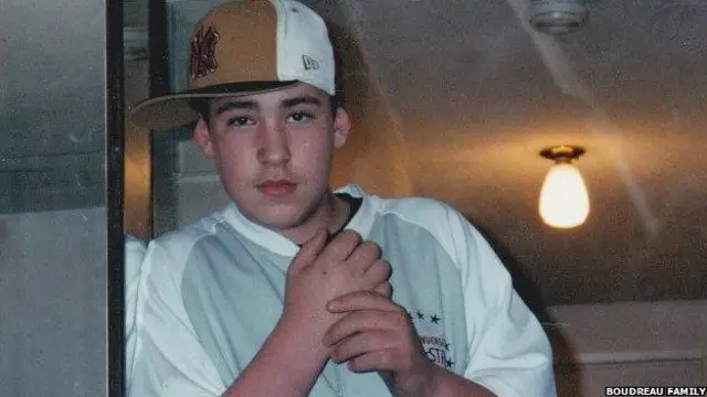 Damian Clairmont ergenlik yaşlarındayken