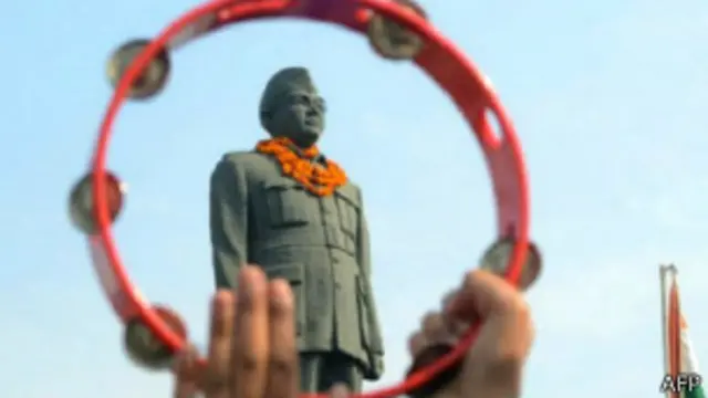 सुभाष बोस