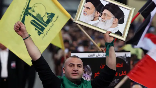  ایران کی اس حیثیت کو تقویت ملے گی کہ وہ خطے کے تمام ممالک کی شیعہ برادریوں کا واحد محافظ ہے