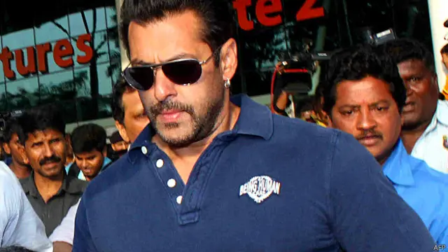 سلمان خان کی دو فلمیں ریلیز کے لیے تیار ہیں، لیکن بظاہر انھیں مالی نقصان ہوتا نظر نہیں آتا