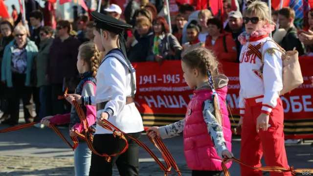 Школьники на акции на Поклонной горе