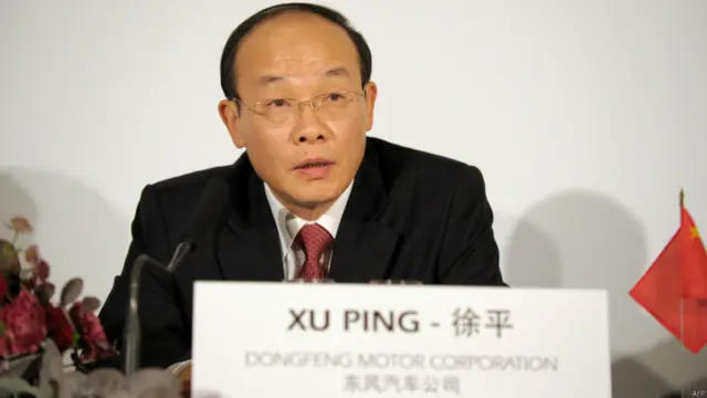 原东风汽车董事长徐平在法国巴黎出席新闻发布会（26/3/2014）