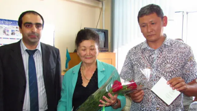 Фронтовик Узбакан Сиябаев так и не узнал, что он был награжден орденом. Удостоверение вручили его родственникам 68 лет спустя