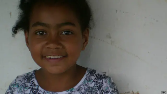 Marisa de Toledonun birinci uşağı – Raiane qeysər kəsiyi vasitəsilə, lakin anesteziyasız doğulub 