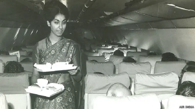 एयर होस्टेस