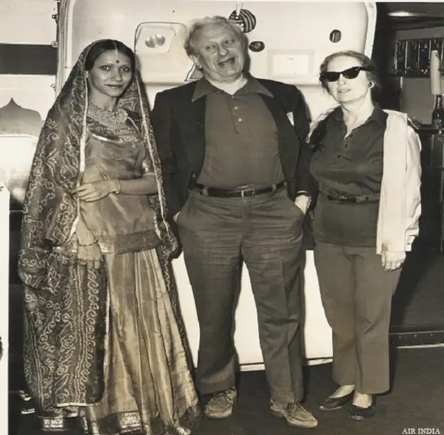 एयर होस्टेस