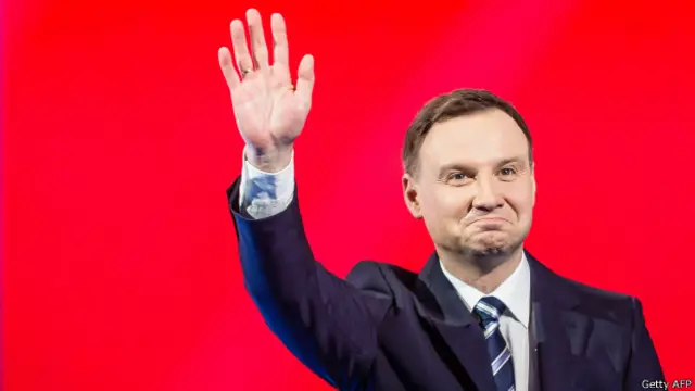 Анджей Дуда наразі лідирує на перегонах