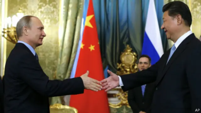 习近平与普京将会见证两国多份涉及能源、航天、税务、金融、投资等领域的合作文件的签署。