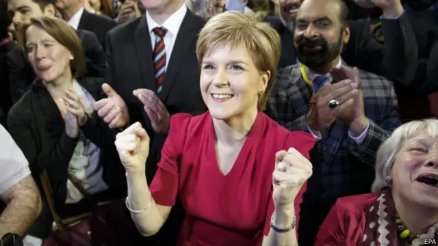 Никола Стёрджен