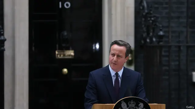 وزیر اعظم کیمرون نے اپنی کابینہ کے چند اہم ارکان کا اعلان تو فتح کے چند گھنٹے بعد ہی کر دیا تھا