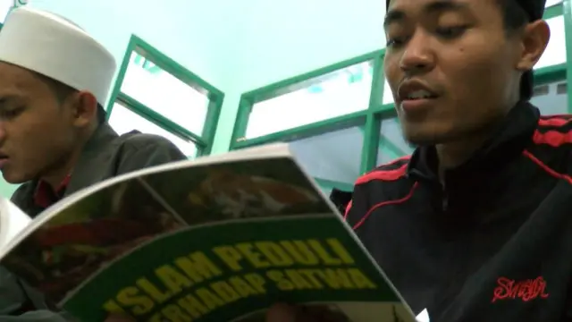 buku Islam Peduli Satwa