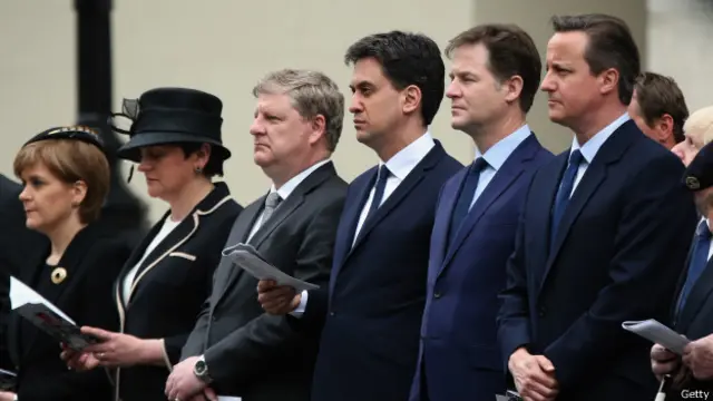 ایس این پی لیڈر نیکولا سٹرجیئن کے علاوہ یہاں مل بینڈ، نک کلیگ اور وزیر اعظم ڈیوڈ کمرون کو دیکھا جاسکتا ہے