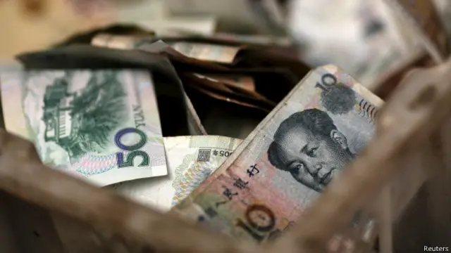 分析人士認為，半年來中國央行連續降息之舉，意在抵抗經濟下行的壓力和低通貨膨脹率的風險。