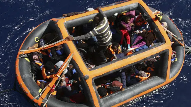 ঝুঁকি নিয়ে ইউরোপে পাড়ি জমানোর চেষ্টায় প্রাণ হারিয়েছেন বহু অভিবাসী