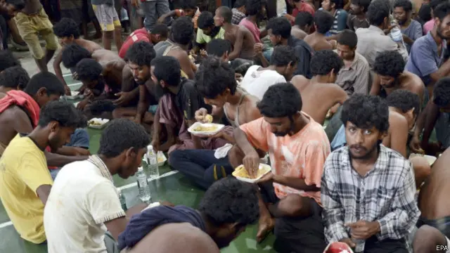 2015年5月在马来西亚一个警察所内的罗兴亚移民