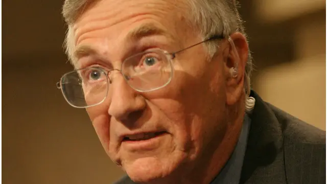 سیمور ہرش نے 1970 میں مائی لائی میں امریکی فوجیوں کے ہاتھوں ویت نامی شہریوں کی ہلاکت کی کا انکشاف کرنے پر پیولٹزر انعام حاصل کیا تھا