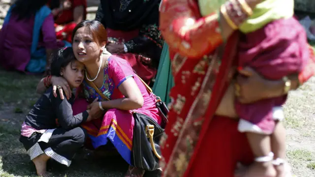 یہ زلزلہ مقامی وقت کے مطابق 12:35 پر محسوس کیا گیا۔