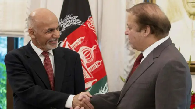 کانفرنس کے افتتاح کے بعد اشرف غنی نے وزیرِاعظم ہاؤس میں نواز شریف سے ملاقات بھی کی