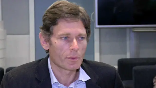Trợ lý Ngoại trưởng Hoa Kỳ Tom Malinowski thúc giục Hà Nội "thả tù nhân chính trị vô điều kiện" 