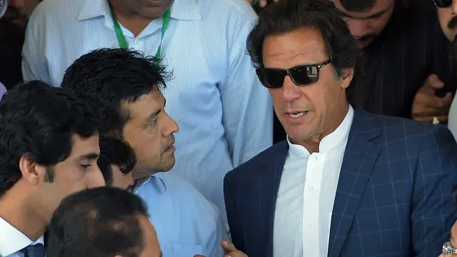 پاکستان تحریک انصاف کے چیئرمین عمران خان اس کمیشن کی زیادہ تر کارروائیوں میں موجود رہے