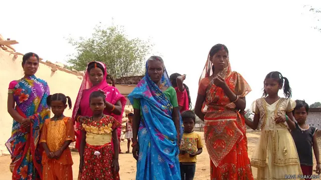 गांव के लोग