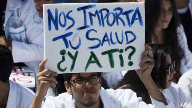 Médicos protestan en Venezuela