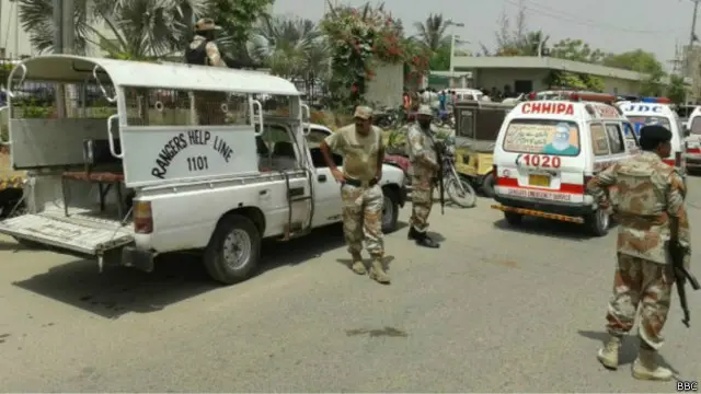 اہلسنت و الجماعت کے مدرسے پر چھاپے میں کئی طالب علم گرفتار ہو گئے ہیں